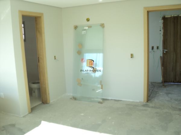 Casa para Venda - 160m², 3 dormitórios, sendo 1 suites, 2 vagas - Lagos De Nova 