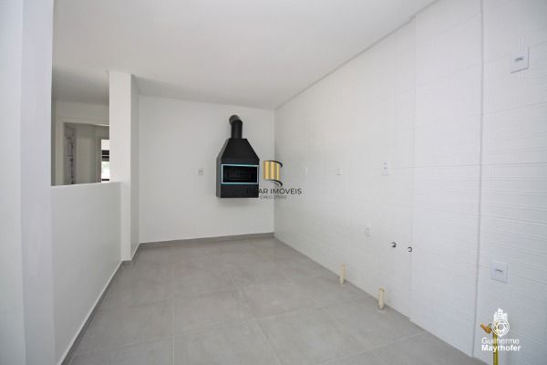 Apartamento para Venda - 101m², 3 dormitórios, sendo 1 suites, 1 vaga - Tristeza