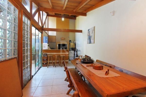 Casa para Venda - 154m², 3 dormitórios, sendo 1 suites, 4 vagas - Ipanema