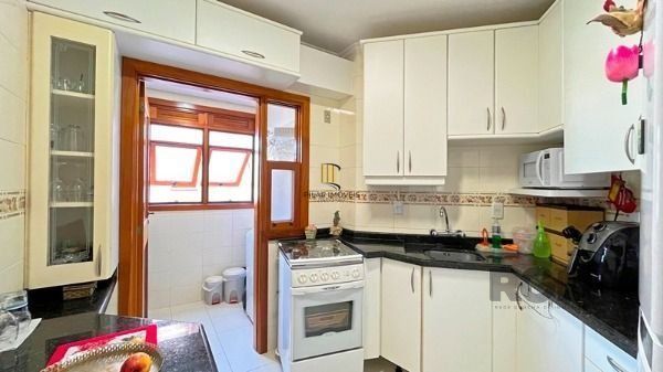 Ótima Cobertura Duplex com 233,00 m² Privativos no Miolo do Bairro Tristeza