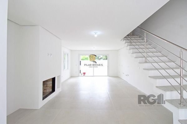 Casa em Porto Alegre, no bairro Vila Conceição, com 3 dormitório(s), à venda.