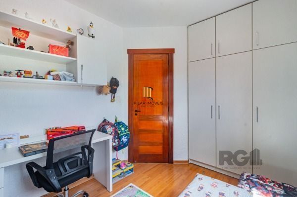 Casa Condominio em Porto Alegre, no bairro Vila Conceição, com 3 dormitório(s), 