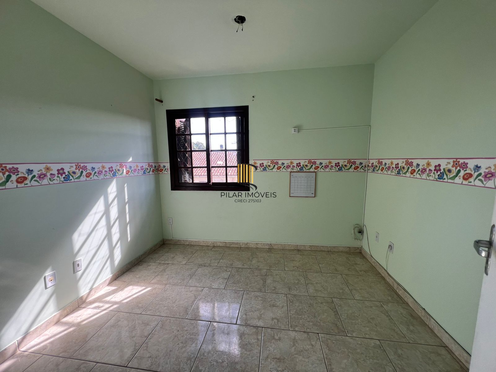 Casa Condominio no bairro Vila Nova, com 3 dormitório(s), à venda.