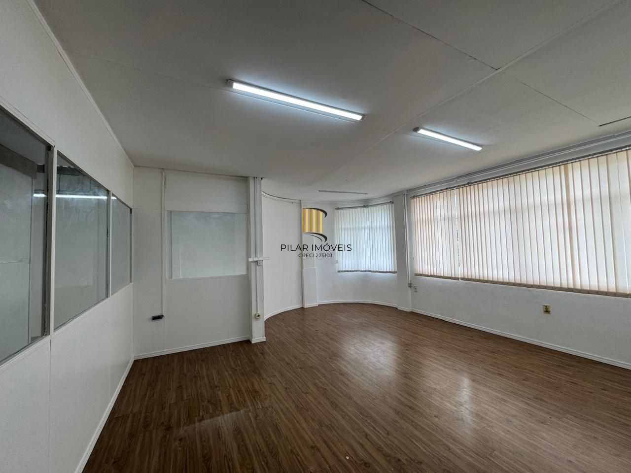 Oportunidade-Pavilhão Reformado na Vila Nova,100m da Av. Vicente Monteggia-500m²