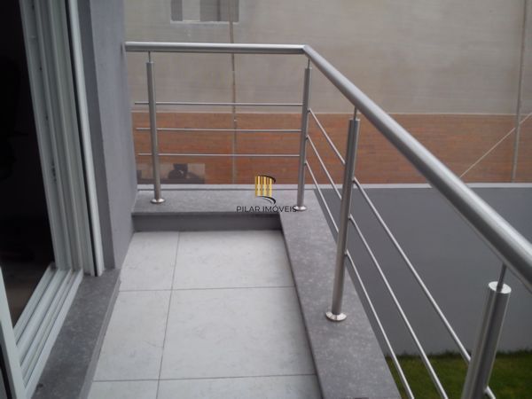 Casa no TerraVille com 3 dormitórios sendo 2 suítes.