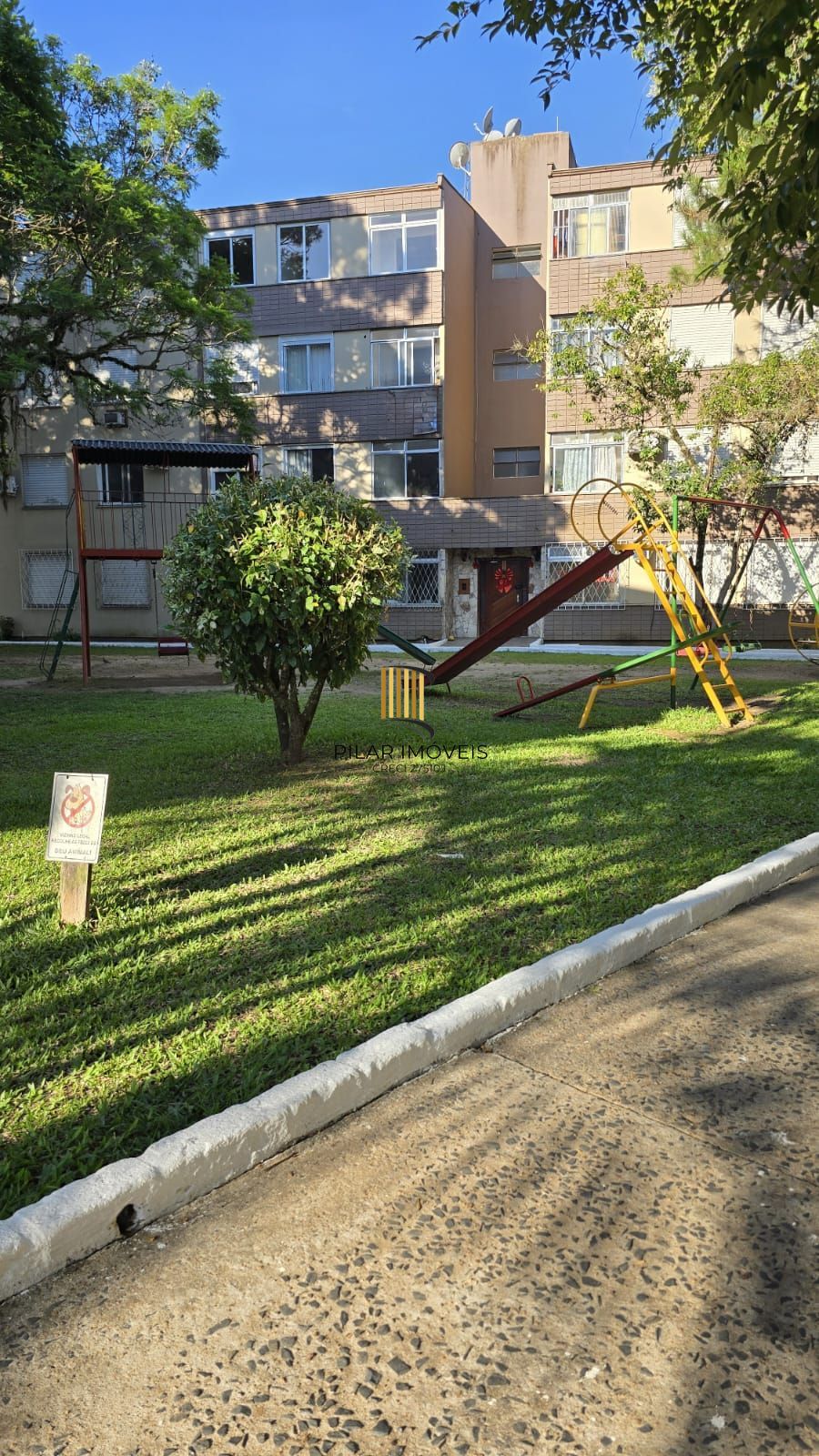Excelente apartamento 2 dormitórios no Bairro Cavalhada.