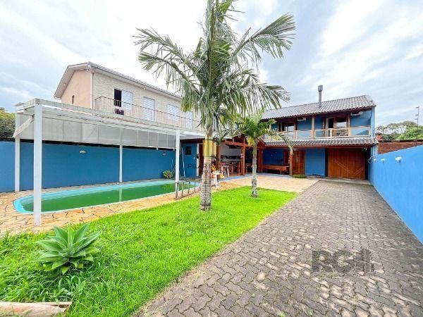 Casa para Venda - 399m², 4 dormitórios, sendo 1 suites, 6 vagas - Vila Nova