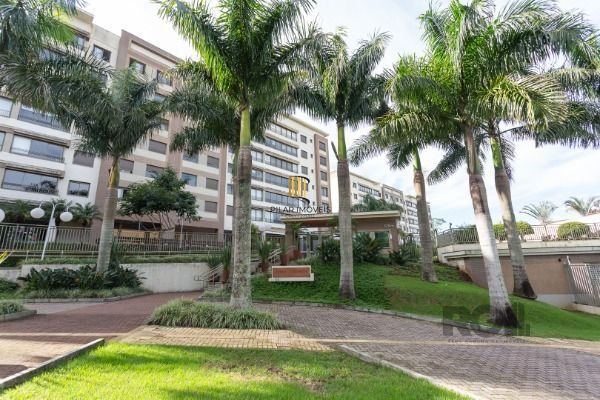 Apartamento em Porto Alegre, no bairro Cavalhada, com 3 dormitório(s), e 3 banhe