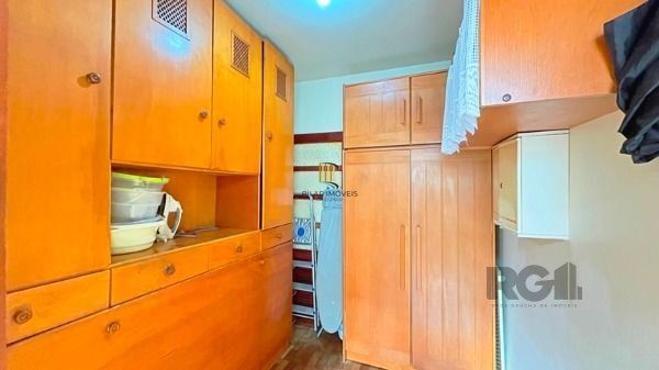 Apartamento em Porto Alegre, no bairro Praia de Belas, com 2 dormitório(s), e 2 