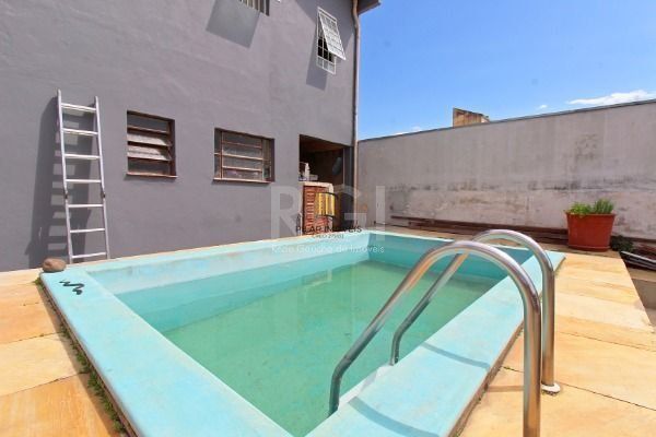 Casa para Venda - 429m², 5 dormitórios, sendo 1 suites, 3 vagas - Ipanema
