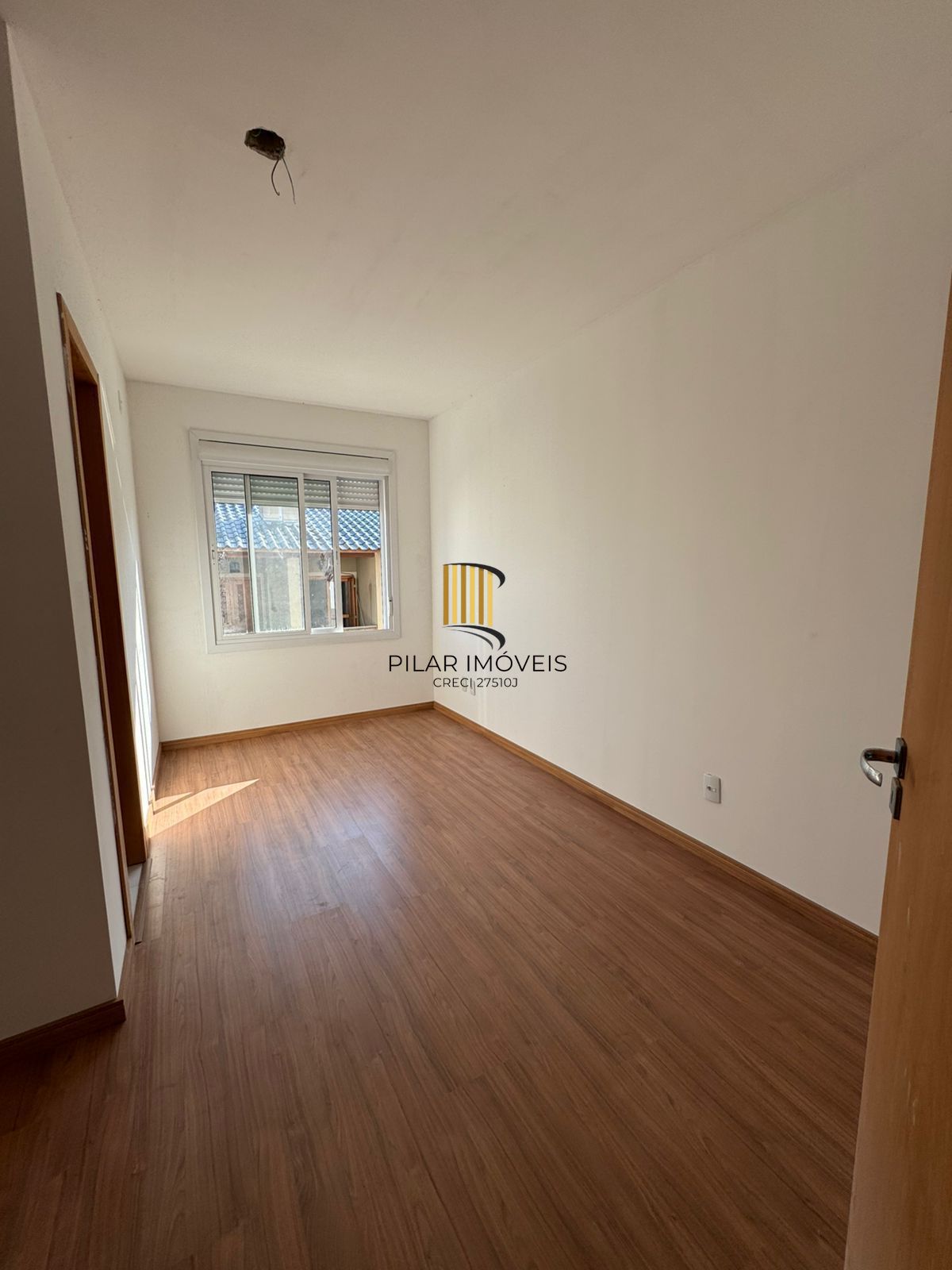 Residência com 3 suítes no caminhos do sol