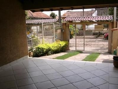 Casa para Venda - 126m², 3 dormitórios, sendo 3 suites, 2 vagas - Ipanema