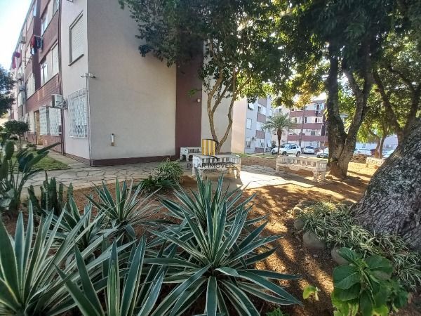Apartamento em Porto Alegre, no bairro Cavalhada, com 3 dormitório(s), e 3 banhe