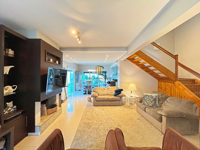 **Residência á venda no Condomínio Mountain ville  RS**