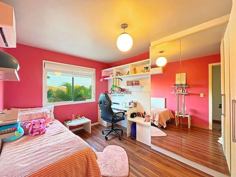 **Residência á venda no Condomínio Mountain ville  RS**