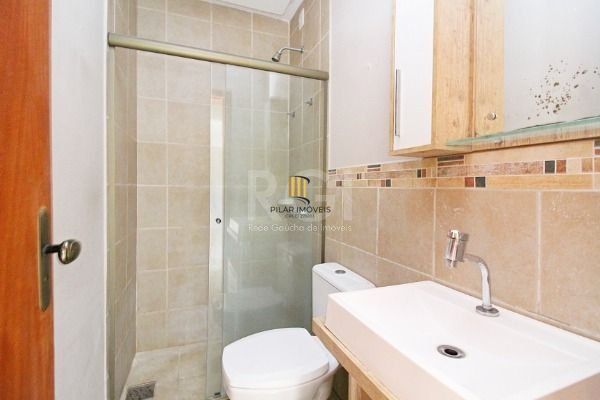 Casa para Venda - 155m², 3 dormitórios, 1 vaga - Guarujá