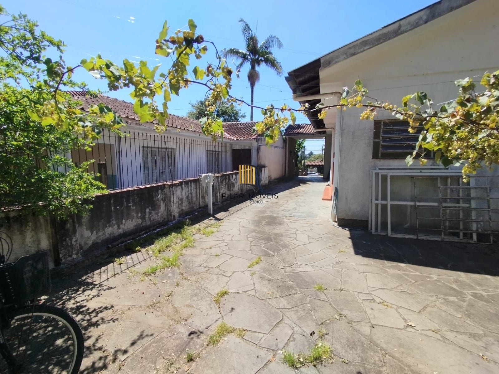 Casa 3 dormitórios no bairro Tristeza