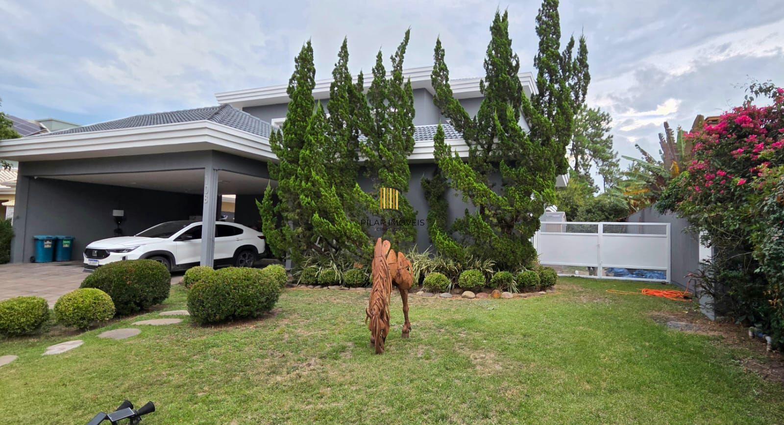 Casa Condomínio em Porto Alegre, no bairro Terra Ville.