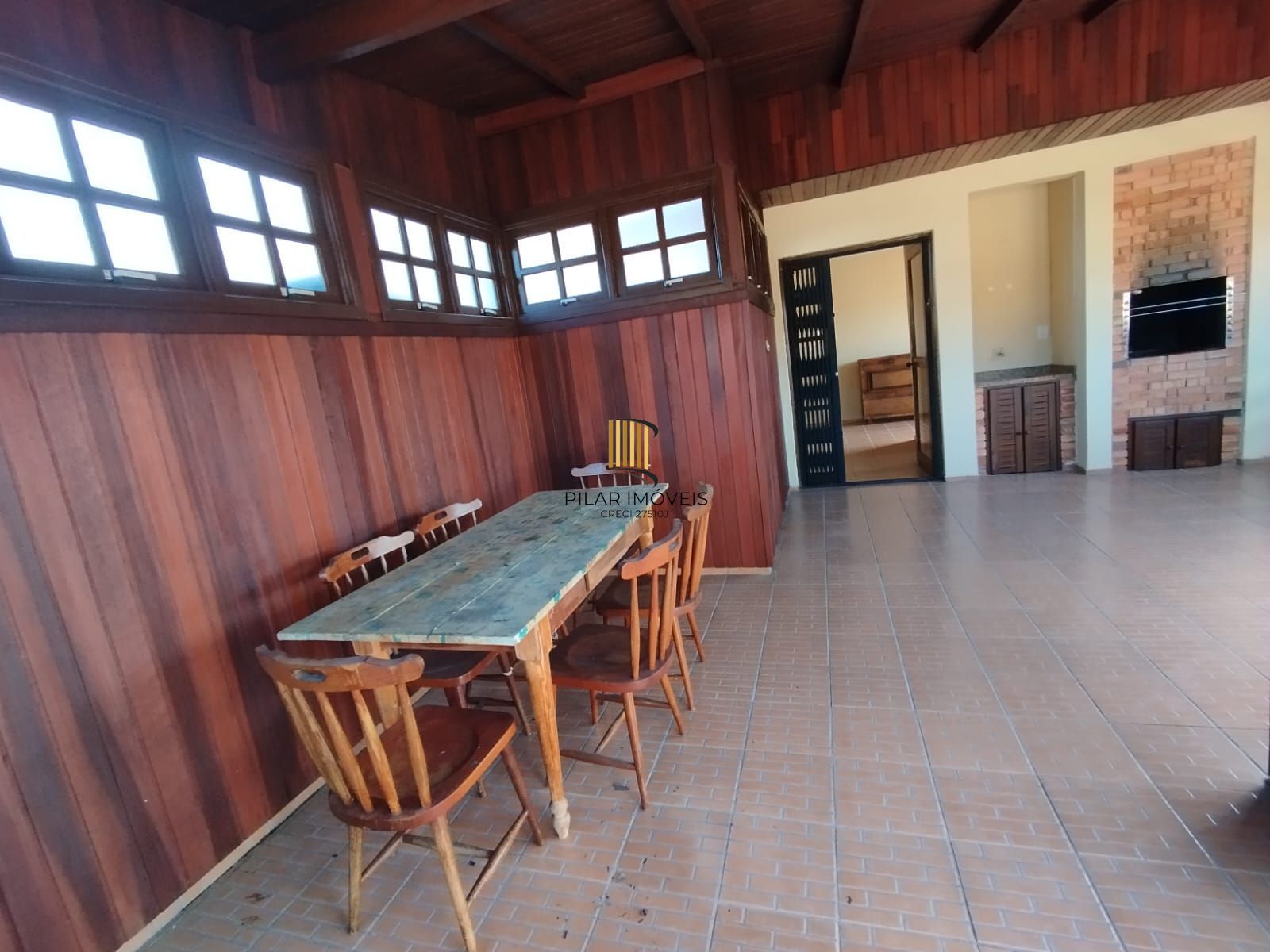 Linda cobertura no bairro Tristeza para venda.