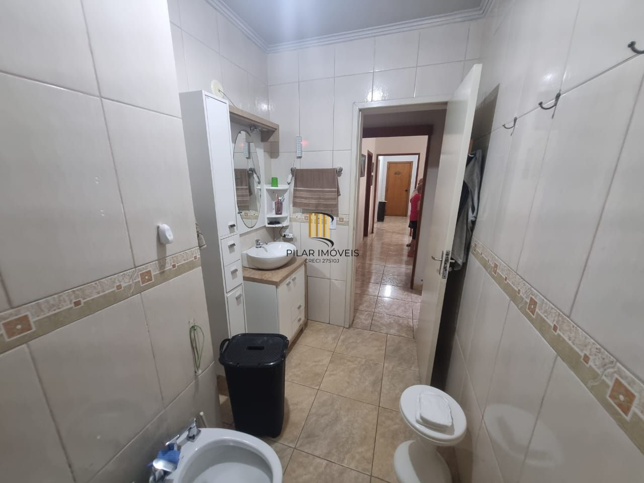 Amplo apartamento, em localização privilegiada no Bom Fim.