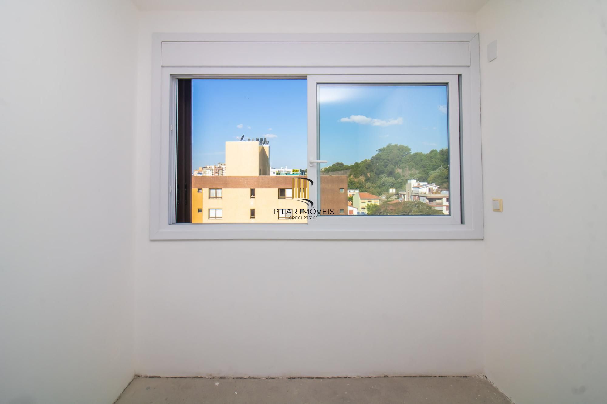 APARTAMENTO DUPLEX - 177m², 3 dormitórios, sendo 3 suites, Menino Deus