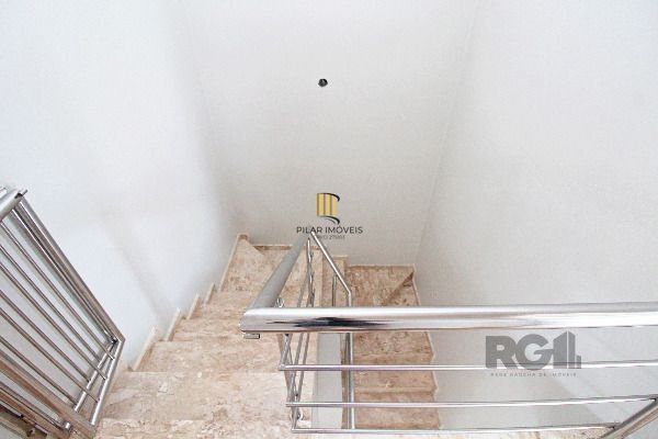 Casa Condominio em Porto Alegre, no bairro Hípica, com 3 dormitório(s), e 3 banh