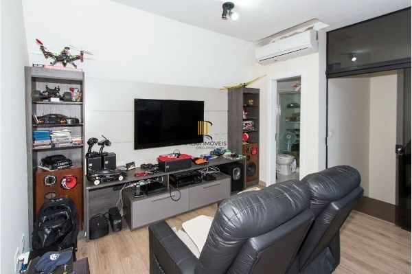 Casa Condominio para Venda - 150m², 4 dormitórios, sendo 2 suites, 2 vagas - Agr