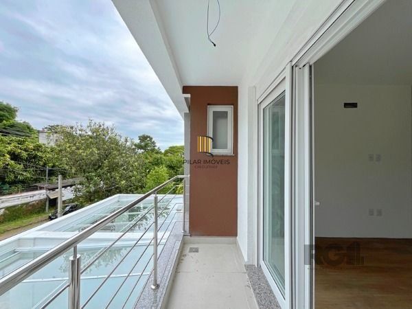 Casa em Porto Alegre, no bairro Vila Conceição, com 3 dormitório(s), à venda.