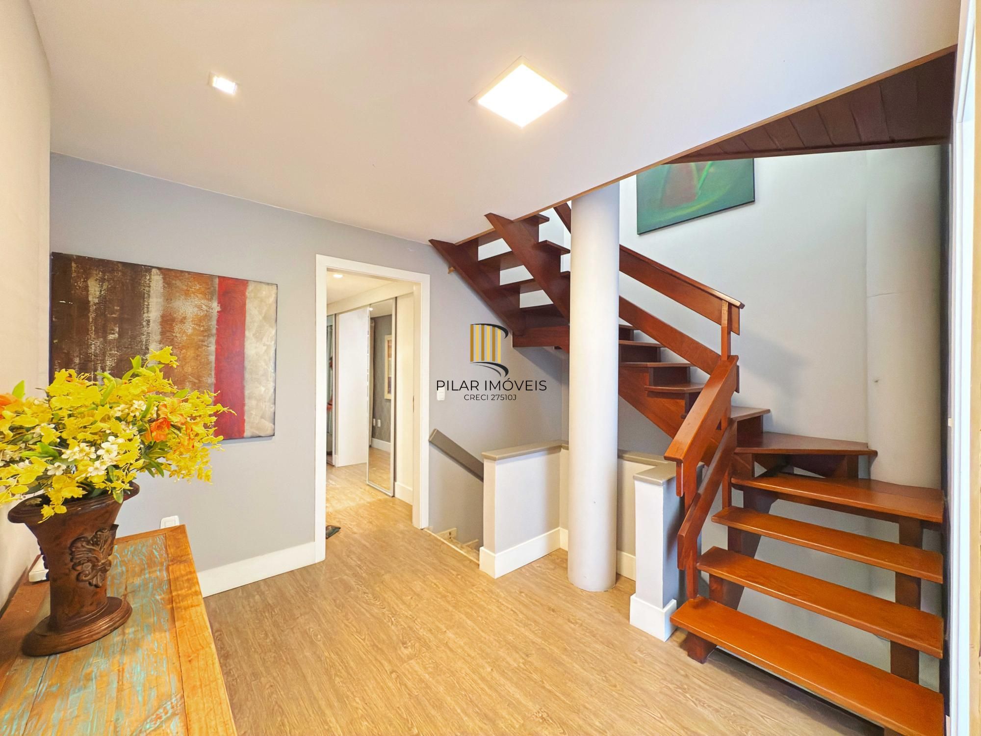 Casa de Condomínio 3 dormitórios no bairro Tristeza