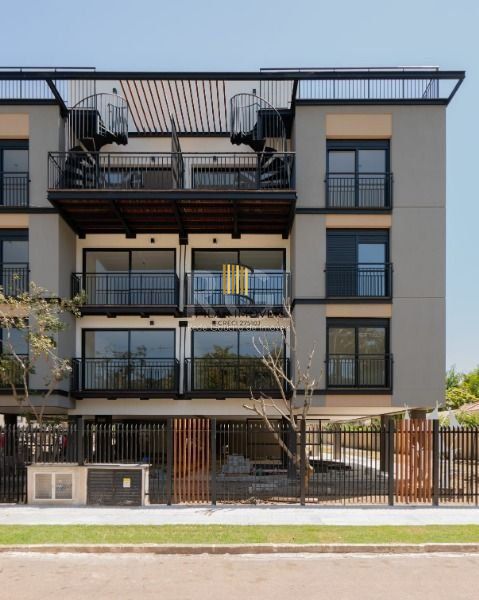 Cobertura para Venda - 150.32m², 2 dormitórios, sendo 1 suites, 2 vagas - Triste