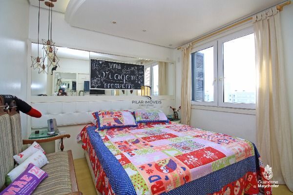 Cobertura para Venda - 191.59m², 3 dormitórios, sendo 1 suites, 2 vagas - Triste