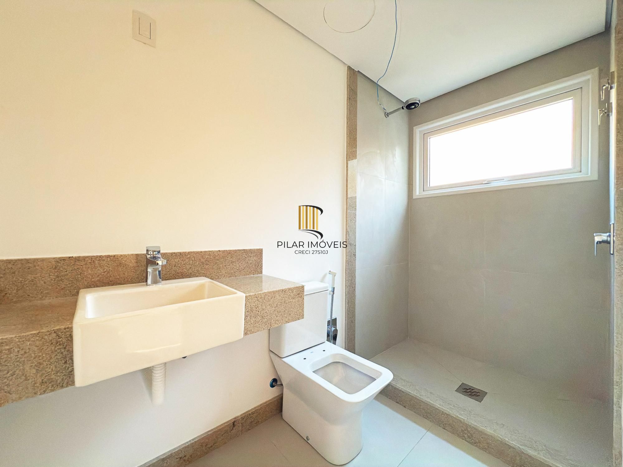 Belíssimo apartamento no Bairro Vila Conceição com 193m² privativos, 3 suítes e 4 vagas de garagem, no condomínio Altos da Chácara.