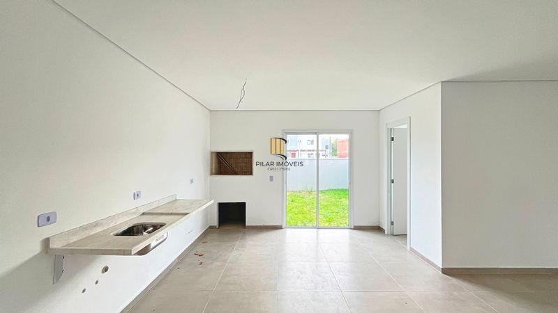 Casa Condominio em Porto Alegre, no bairro Campo Novo, com 3 dormitório(s), e 3 