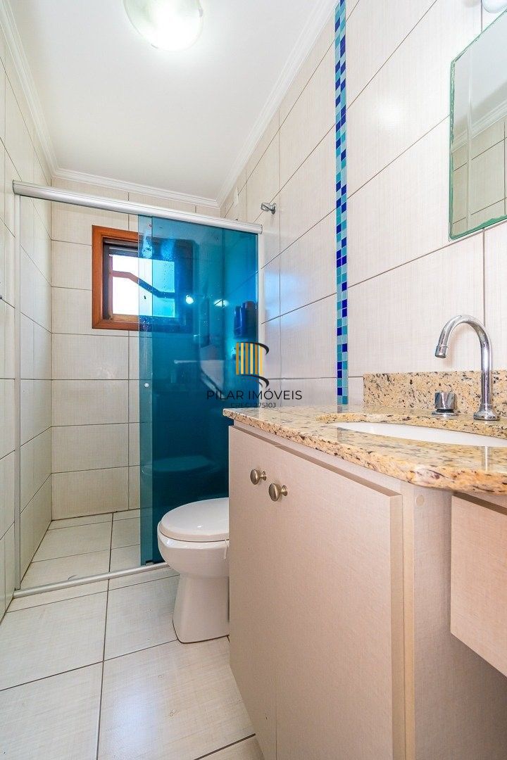 Excelente casa com 158,9m2 de área privativa, 3 dormitórios, 1 suíte, e 2 vagas.