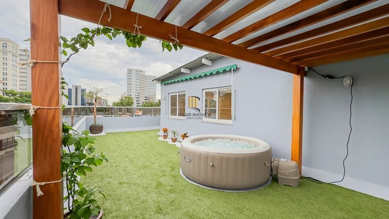 Cobertura 3 dormitórios à venda Três Figueiras Porto Alegre/RS