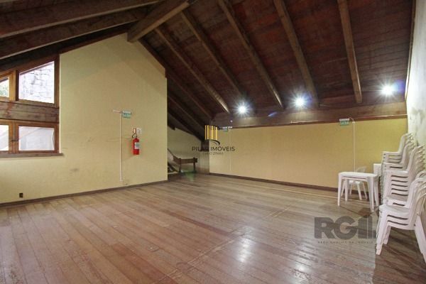 Casa Condominio em Porto Alegre, no bairro Sétimo Céu, com 4 dormitório(s), e 4 