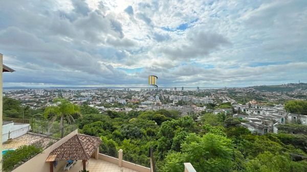 Casa 3 dormitórios à venda Nonoai Porto Alegre/RS
