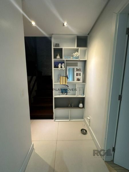 Casa Condominio em Porto Alegre, no bairro Tristeza, com 3 dormitório(s), e 3 ba