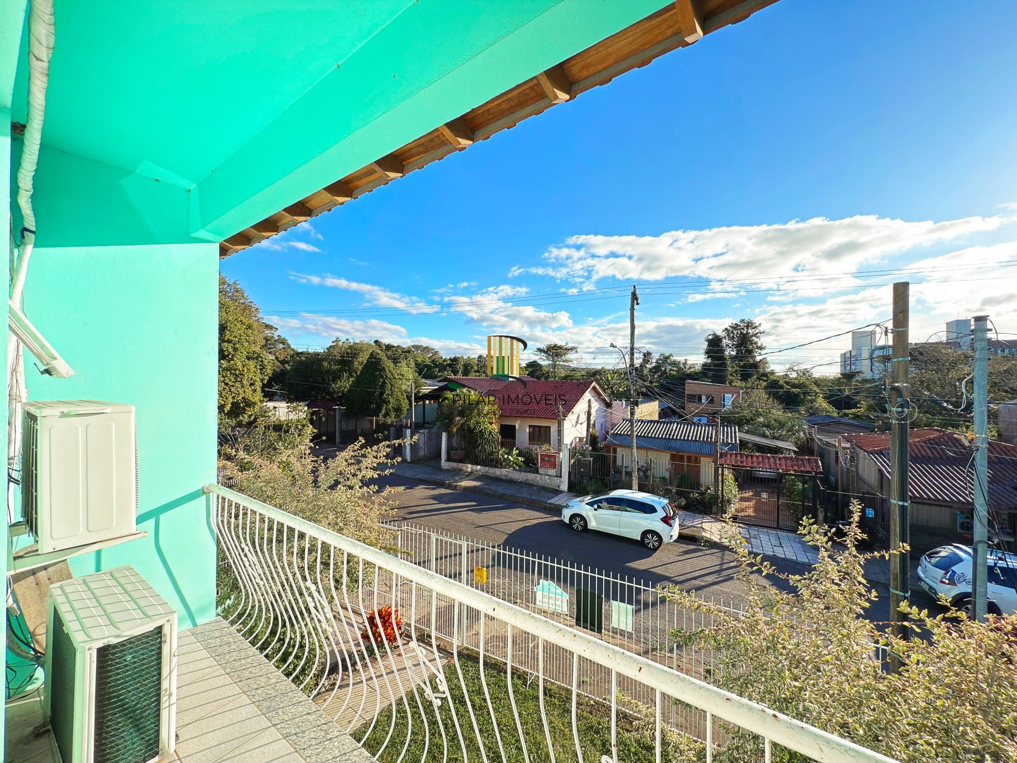 Residência com 4 Dormitório(s) Bairro Vila Nova