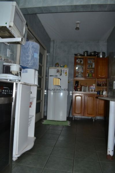 Apartamento em Porto Alegre, no bairro Cidade Baixa, com 2 dormitório(s), e 2 ba
