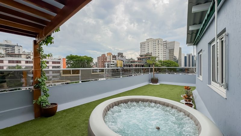 Cobertura 3 dormitórios à venda Três Figueiras Porto Alegre/RS