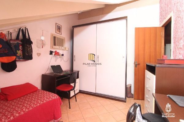 Casa para Venda - 200m², 4 dormitórios, sendo 1 suites, 3 vagas - Ipanema