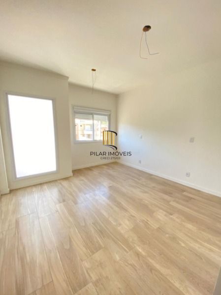 Casa para Venda - 124.75m², 3 dormitórios, sendo 1 suites, 1 vaga - Guarujá