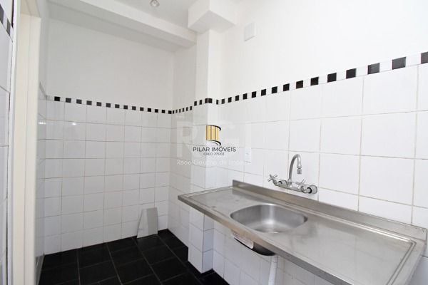 Casa para Venda - 154m², 2 dormitórios, sendo 1 suites, 2 vagas - Cidade Baixa