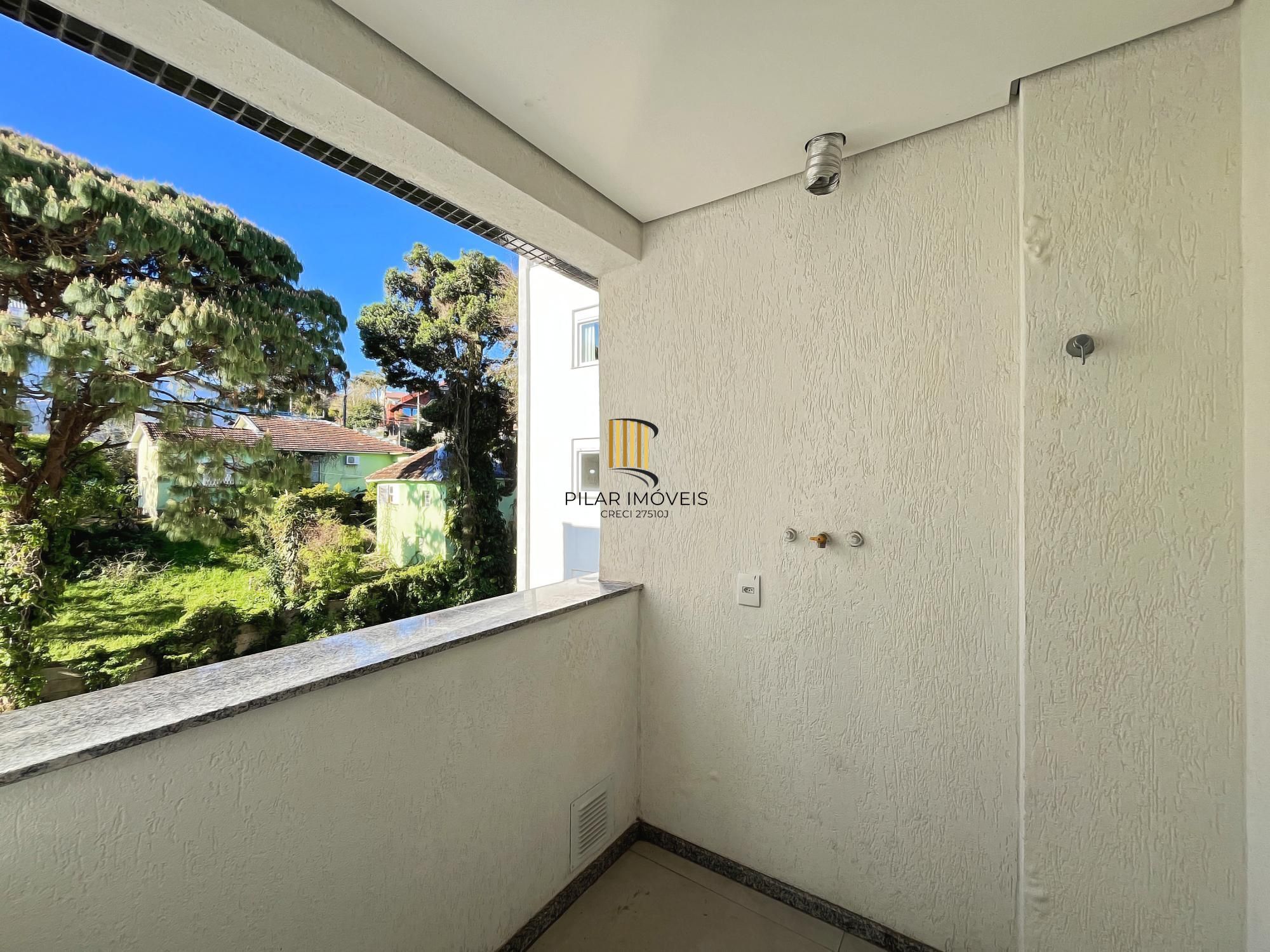 Apartamento com 3 Suítes no Cristal