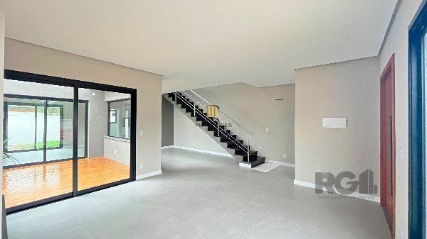 Casa Condominio em Porto Alegre, no bairro Hípica, com 3 dormitório(s), e 3 banh