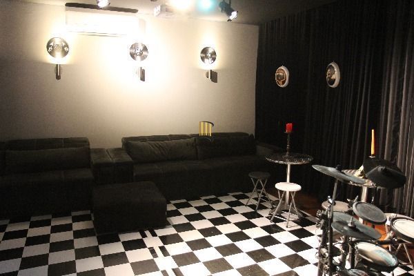 Casa para Venda - 740m², 5 dormitórios, sendo 5 suites, 5 vagas - Jardim Isabel