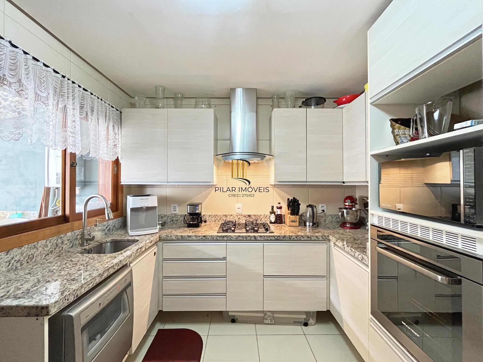 Residência com 3 suítes, 143 m² , piscina , no complexo Lagos de Nova Ipanema