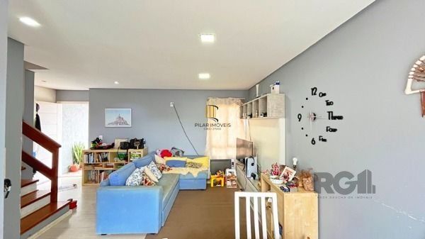 Casa Condominio em Porto Alegre, no bairro Campo Novo, com 3 dormitório(s), e 3 