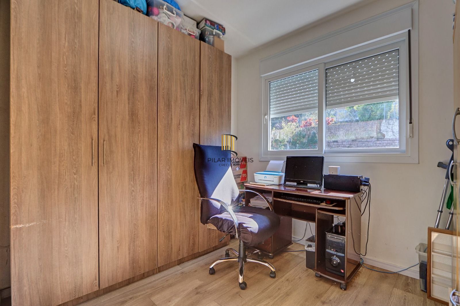 Casa Condominio para Venda - 211m², 3 dormitórios, sendo 3 suites, 4 vagas - Jar